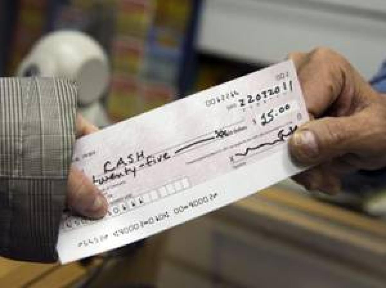 عدم امکان مطالبه خسارت در صورت عدم تقصیر صادرکننده چک